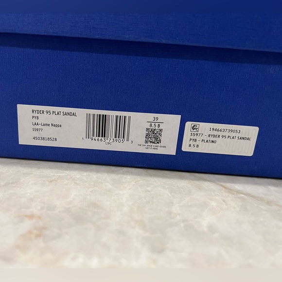 STUART WEITZMAN - RYDER 95 PLATFORM HEEL - GOLD - Picture 14 of 16